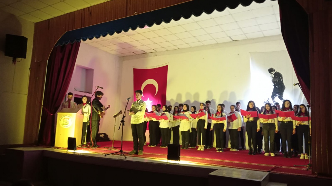 12 Mart İstiklal Marşı'nın Kabulü ve Mehmet Akif Ersoy'u Anma Günü Programı Okulumuzda Düzenlendi